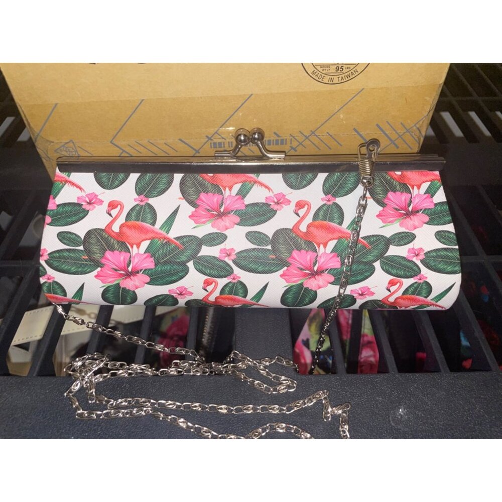 Flamingo Clutch